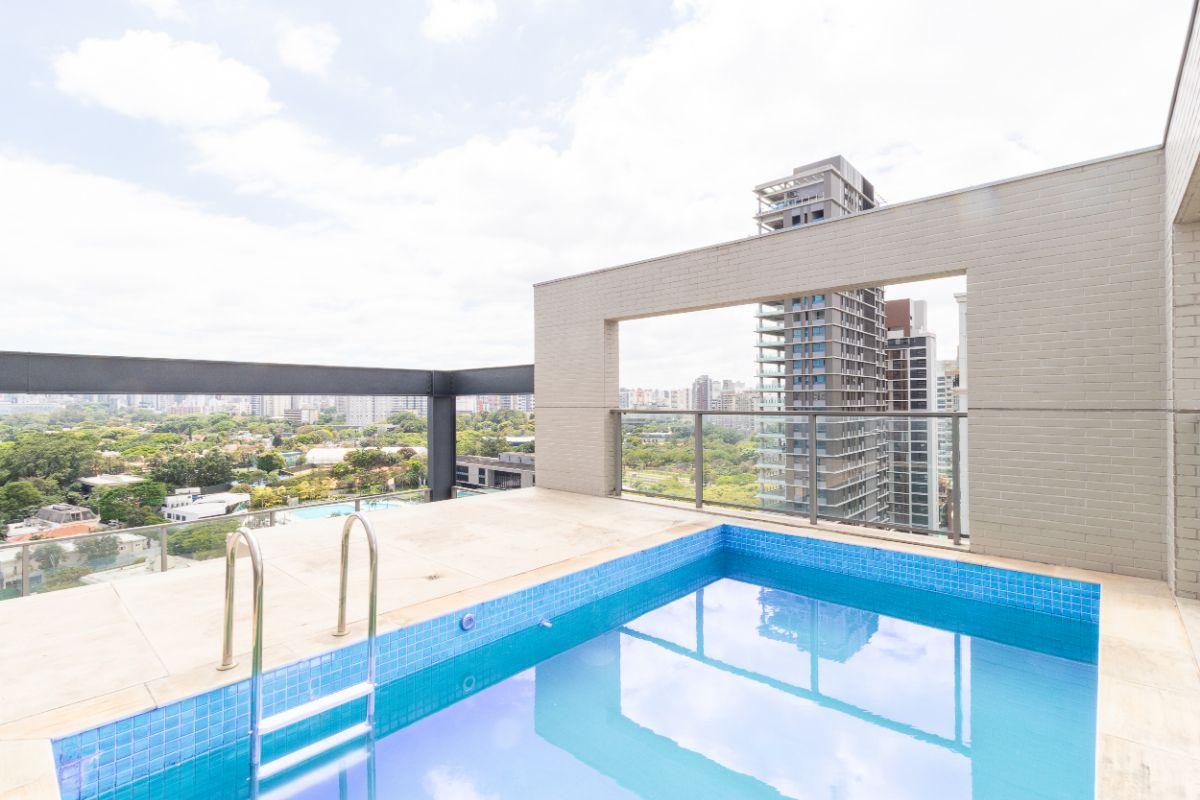 Cobertura Duplex no Condomínio Atelier 83 – Sofisticação e Espaço em Localização Privilegiada