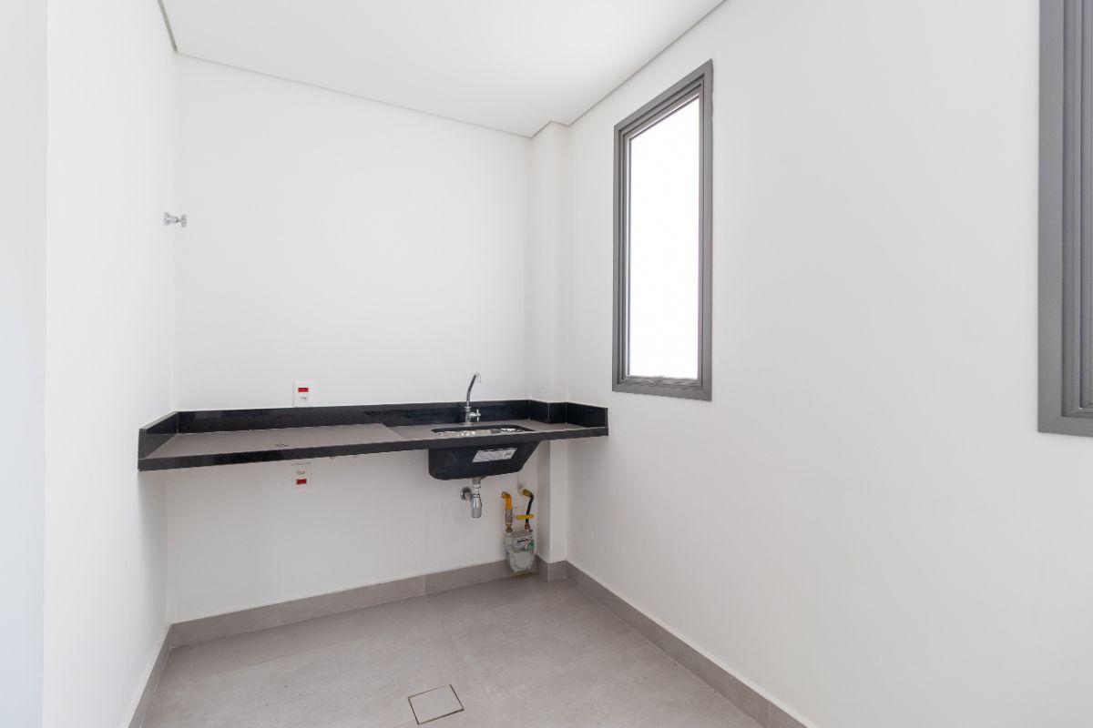 Cobertura Duplex no Condomínio Atelier 83 – Sofisticação e Espaço em Localização Privilegiada