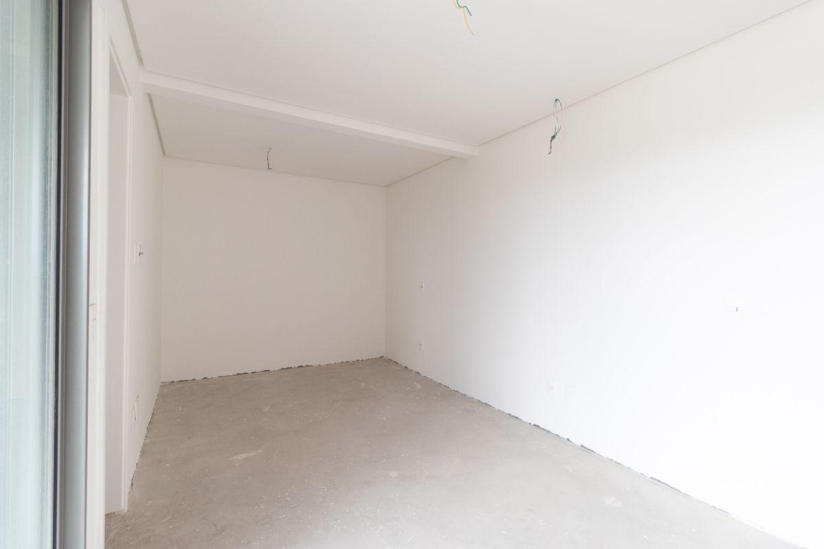 Cobertura Duplex no Condomínio Atelier 83 – Sofisticação e Espaço em Localização Privilegiada