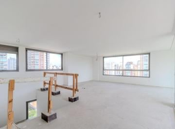 Cobertura Duplex no Condomínio Atelier 83 – Sofisticação e Espaço em Localização Privilegiada
