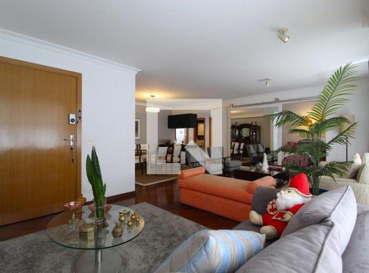 Apartamento à Venda – Itaim Bibi, 4 Quartos, 227 m² – São Paulo