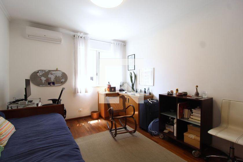 Apartamento à Venda – Itaim Bibi, 4 Quartos, 227 m² – São Paulo