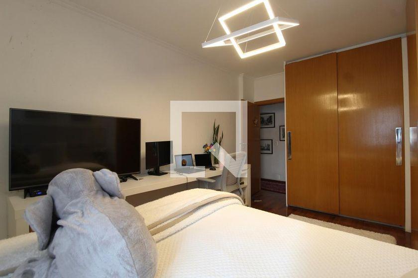 Apartamento à Venda – Itaim Bibi, 4 Quartos, 227 m² – São Paulo