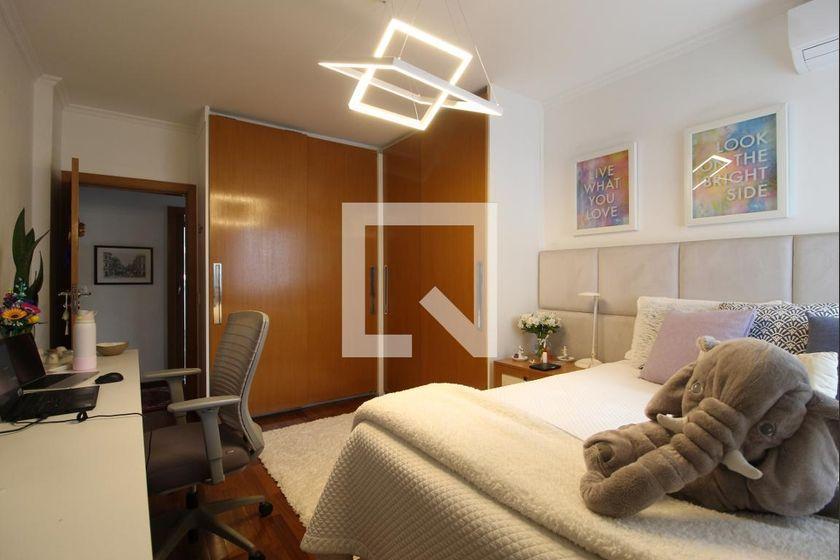 Apartamento à Venda – Itaim Bibi, 4 Quartos, 227 m² – São Paulo