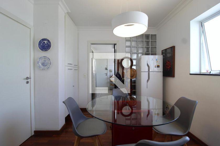 Apartamento à Venda – Itaim Bibi, 4 Quartos, 227 m² – São Paulo