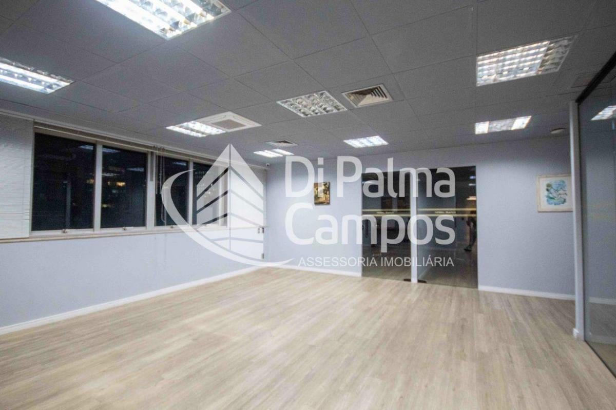 Laje corporativa com 578 m², andar inteiro e 10 vagas próxima à Avenida Paulista e MASP