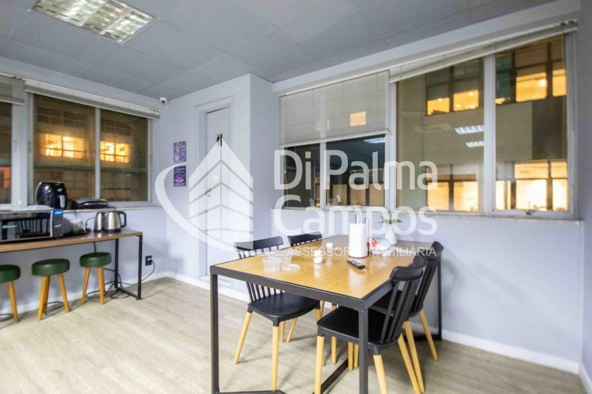 Laje corporativa com 578 m², andar inteiro e 10 vagas próxima à Avenida Paulista e MASP