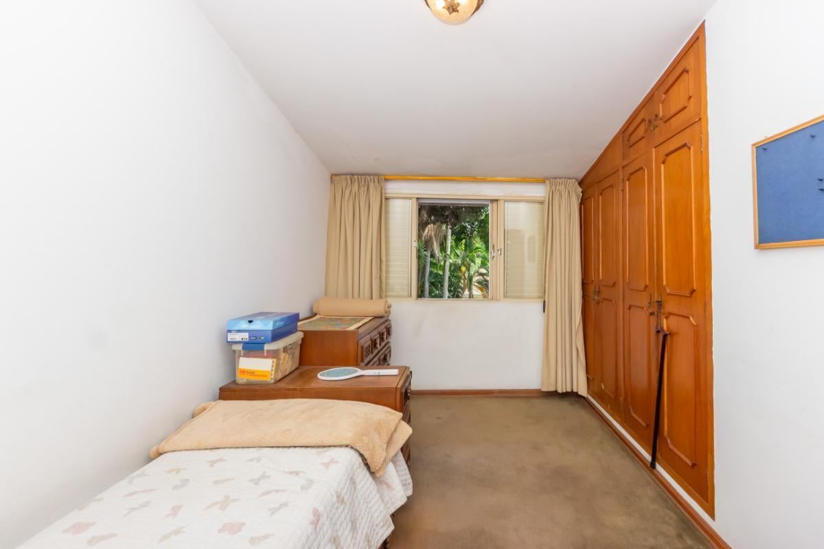 Confortável casa tipo para venda em Campo Belo com 5 quartos, sendo 4 suítes, 324.72m² – remaxincorp