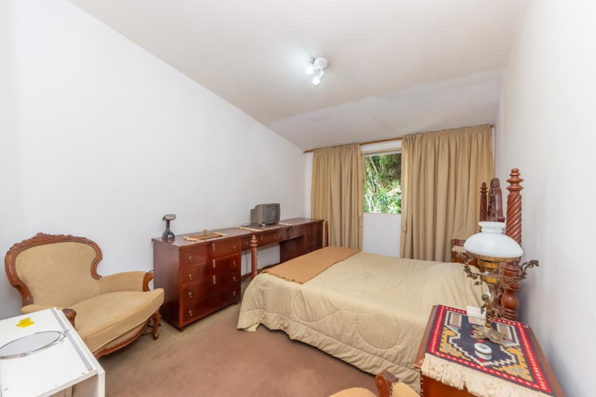 Confortável casa tipo para venda em Campo Belo com 5 quartos, sendo 4 suítes, 324.72m² – remaxincorp