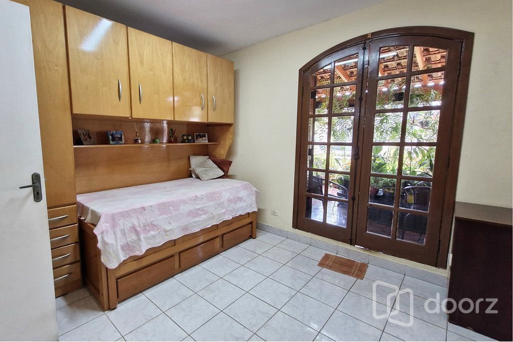 Imoveis – na Vila das Belezas