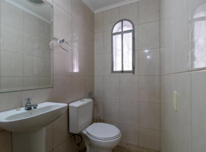 Casa no condomínio Condomínio Arcobaleno para venda com 5 quartos, sendo 3 suítes, 366.6m² – therema