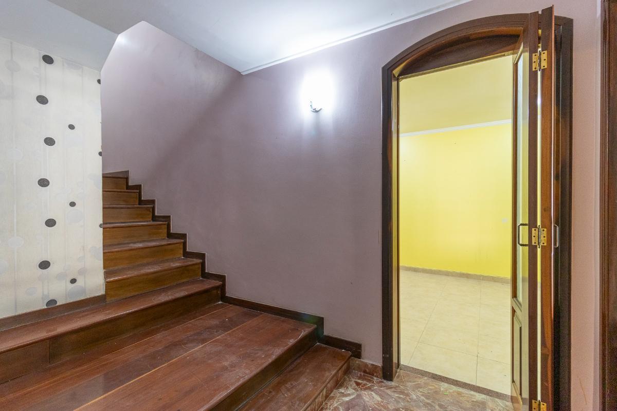 Casa no condomínio Condomínio Arcobaleno para venda com 5 quartos, sendo 3 suítes, 366.6m² – therema