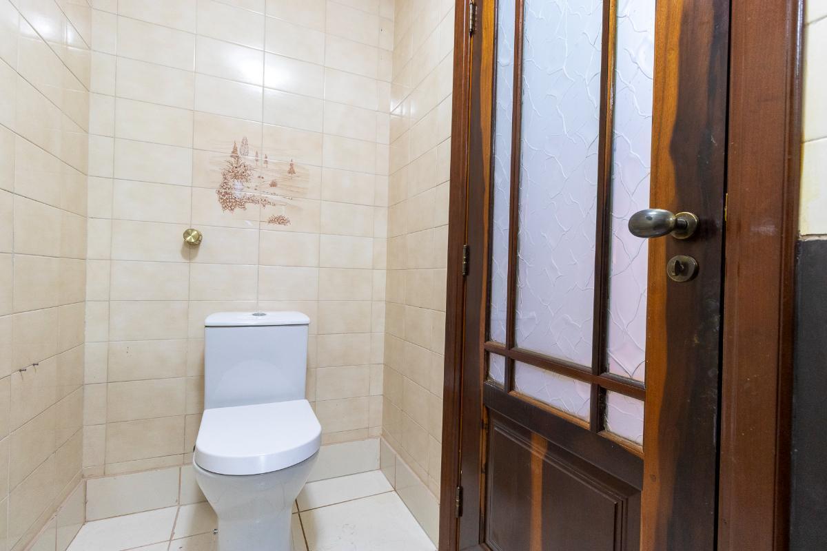 Casa no condomínio Condomínio Arcobaleno para venda com 5 quartos, sendo 3 suítes, 366.6m² – therema