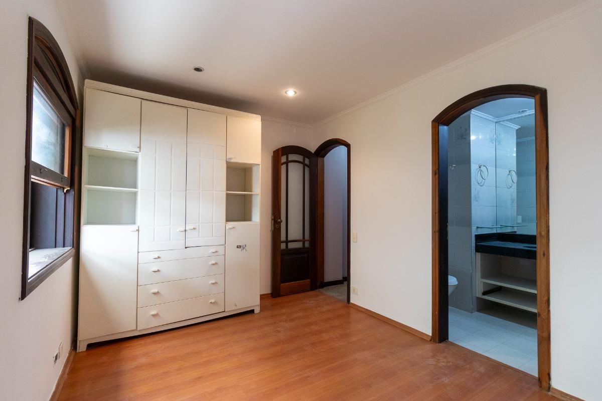 Casa no condomínio Condomínio Arcobaleno para venda com 5 quartos, sendo 3 suítes, 366.6m² – therema