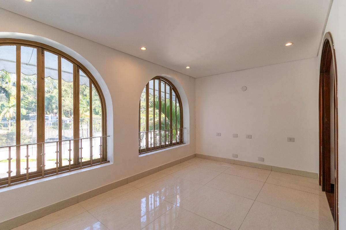 Casa no condomínio Condomínio Arcobaleno para venda com 5 quartos, sendo 3 suítes, 366.6m² – therema