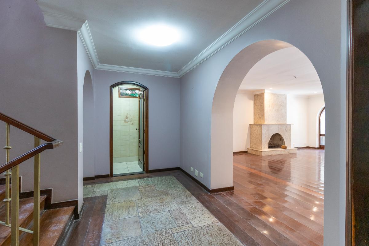 Casa no condomínio Condomínio Arcobaleno para venda com 5 quartos, sendo 3 suítes, 366.6m² – therema