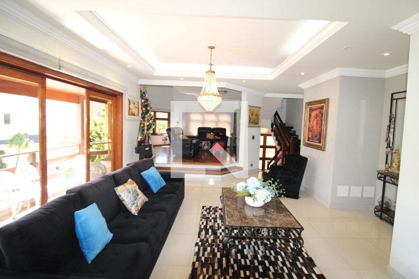 Casa à Venda – Água Fria, 6 Quartos, 388 m² – São Paulo