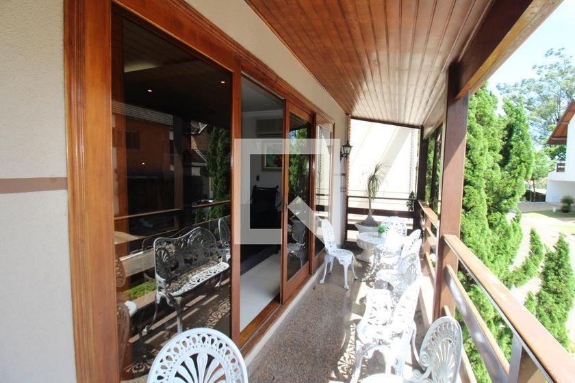 Casa à Venda – Água Fria, 6 Quartos, 388 m² – São Paulo