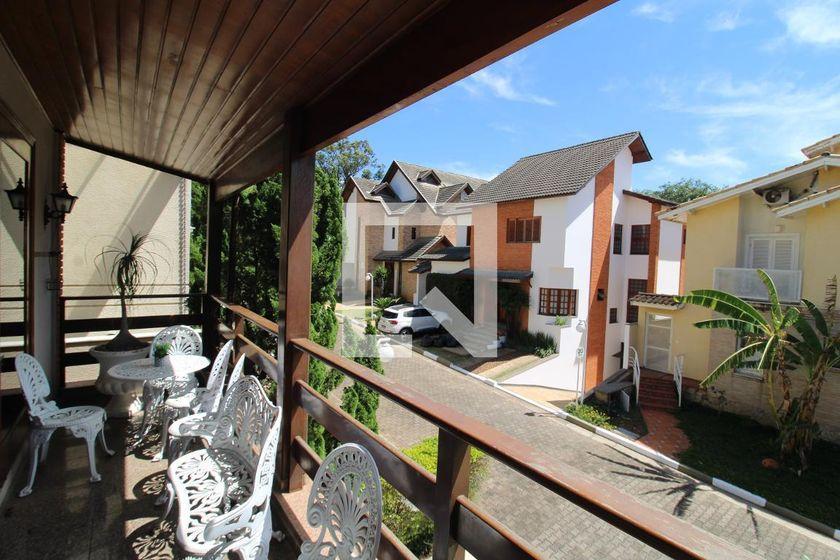 Casa à Venda – Água Fria, 6 Quartos, 388 m² – São Paulo