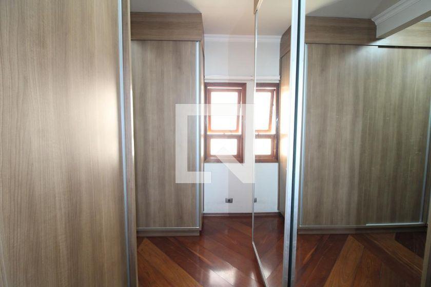 Casa à Venda – Água Fria, 6 Quartos, 388 m² – São Paulo