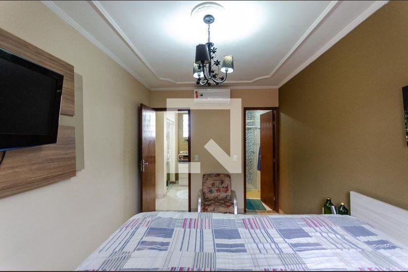 Casa à Venda – Piqueri, 2 Quartos, 110 m² – São Paulo