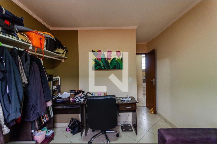 Casa à Venda – Piqueri, 2 Quartos, 110 m² – São Paulo