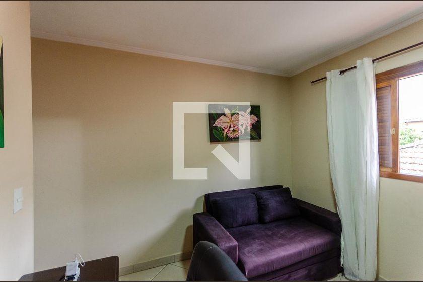 Casa à Venda – Piqueri, 2 Quartos, 110 m² – São Paulo