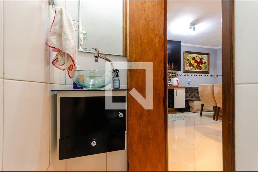 Casa à Venda – Piqueri, 2 Quartos, 110 m² – São Paulo
