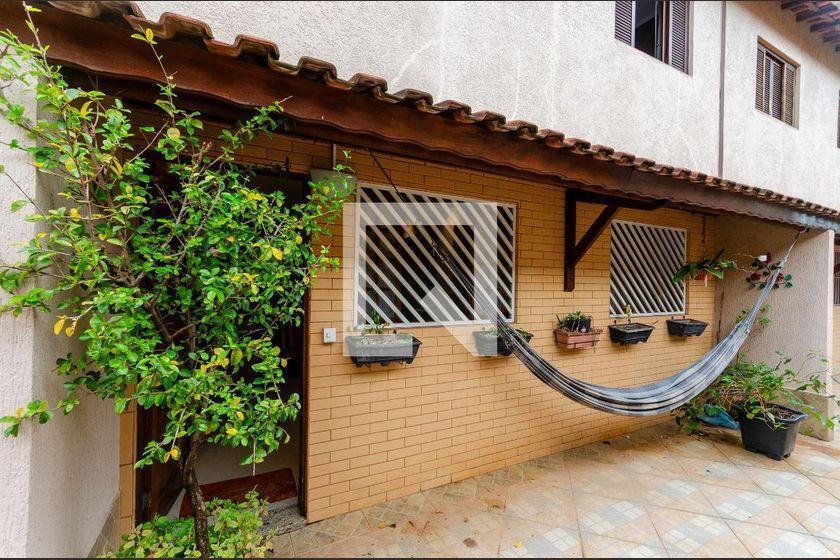 Casa à Venda – Piqueri, 2 Quartos, 110 m² – São Paulo