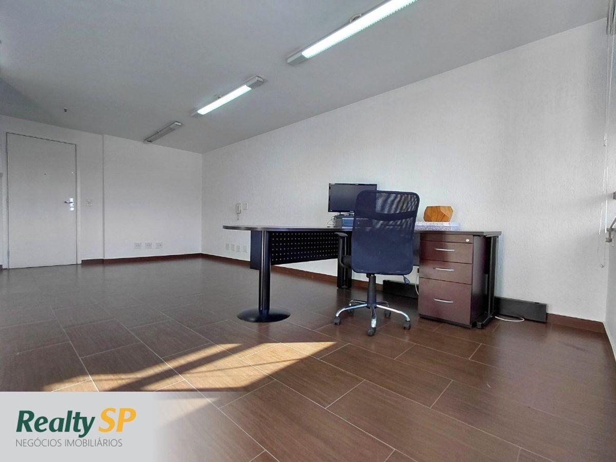 CONJUNTO COMERCIAL NA CHÁCARA SANTO ANTÔNIO 38m² / 2 BANHEIROS / AR-CONDICIONADO / 1 VAGA