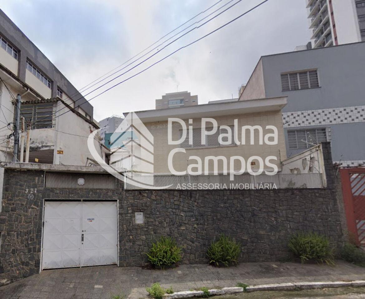 Casa mista para locação na Vila Mariana com 3 quartos, quintal e 2 vagas