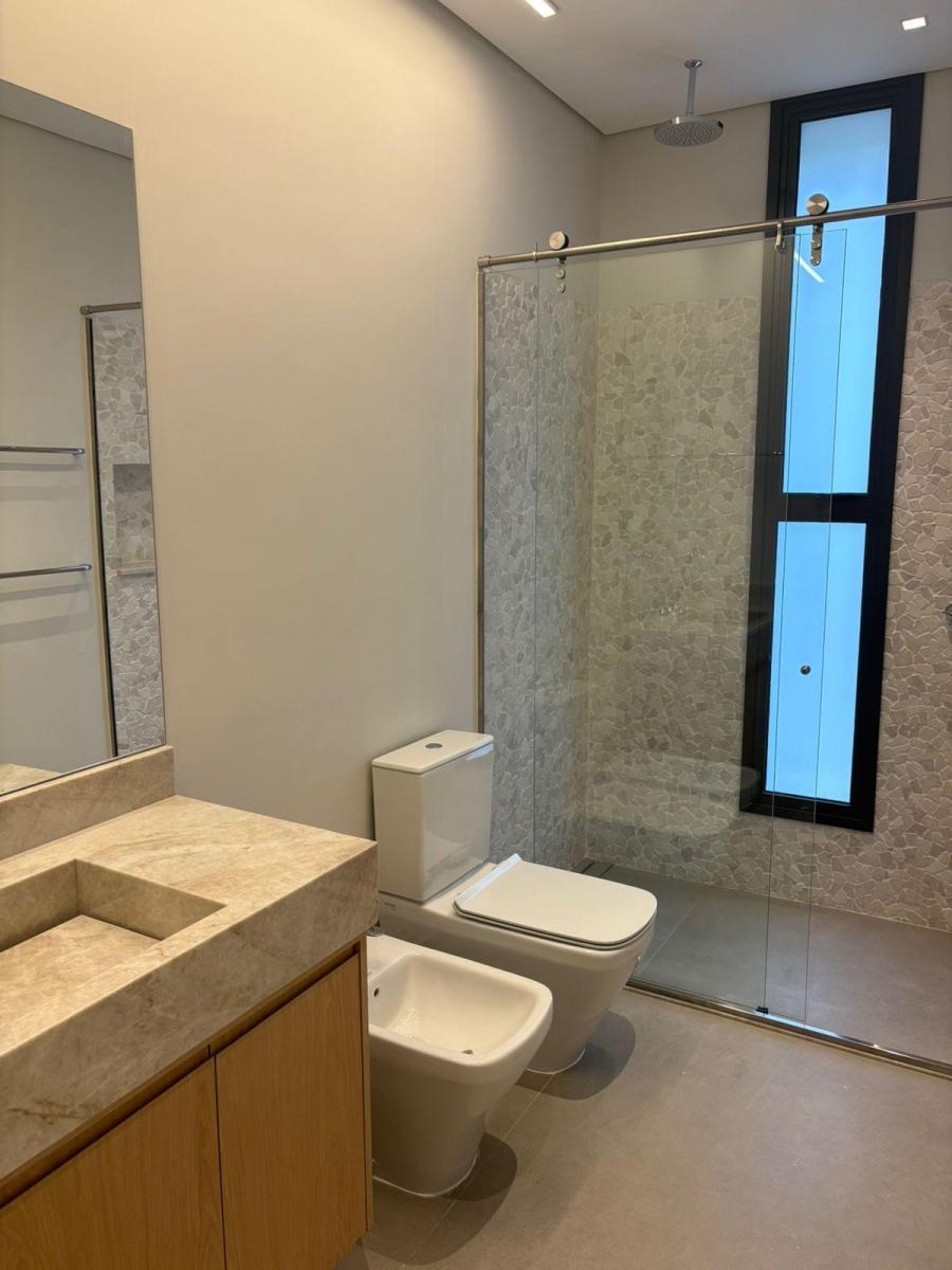 Casa de Alto Padrão em Condomínio Cidade Jardim