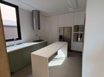 Casa de Alto Padrão em Condomínio Cidade Jardim