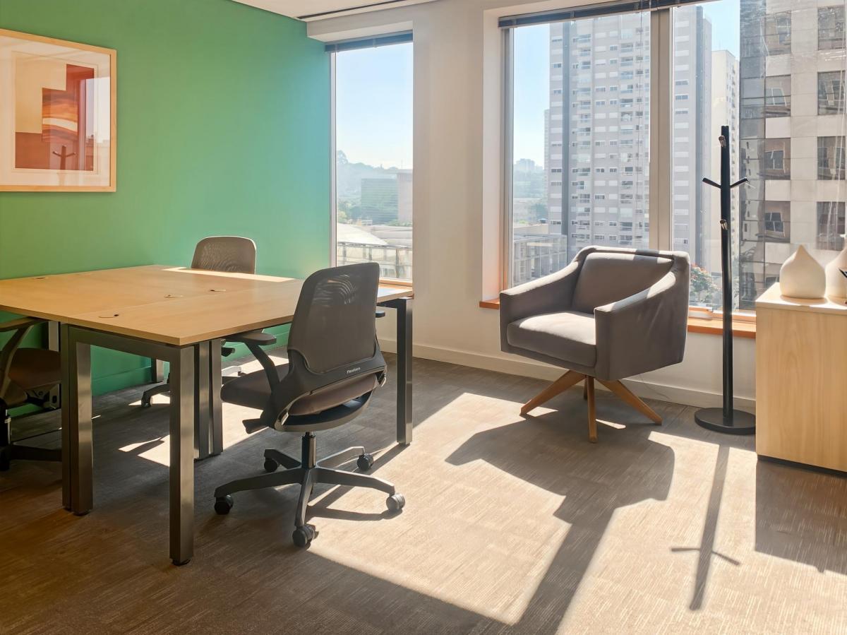 Escritório para alugar para 5 pessoas em Regus SAO PAULO, Chacara Santo Antonio, Alexandre Dumas
