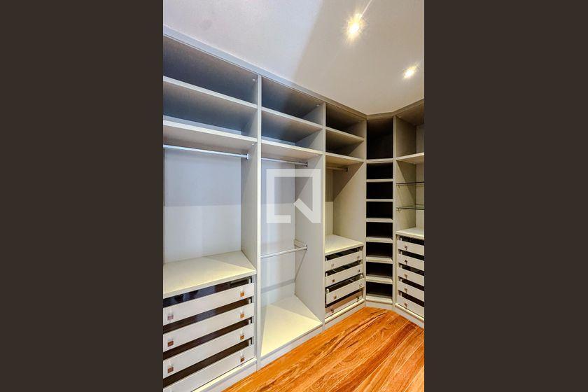 Apartamento à Venda – Mooca, 3 Quartos, 204 m² – São Paulo