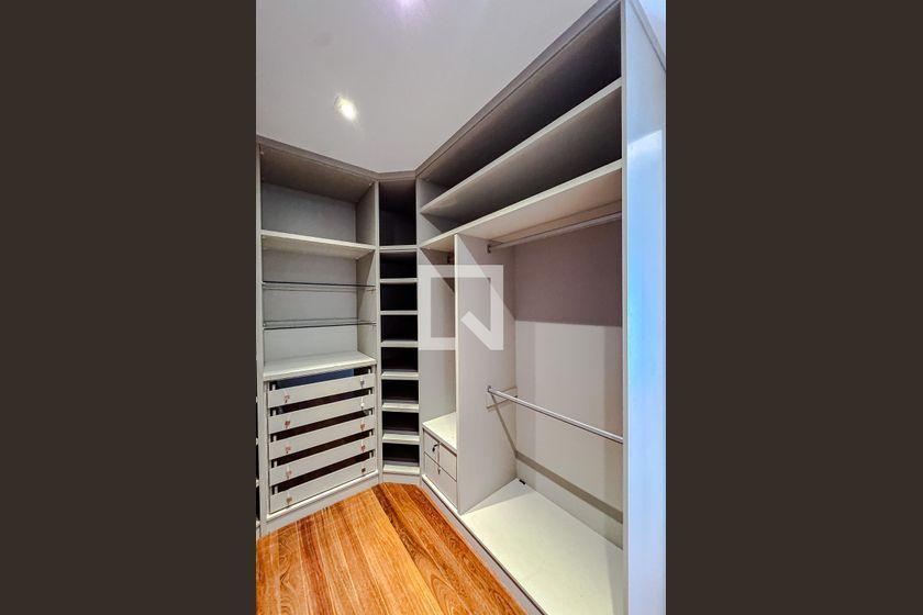 Apartamento à Venda – Mooca, 3 Quartos, 204 m² – São Paulo