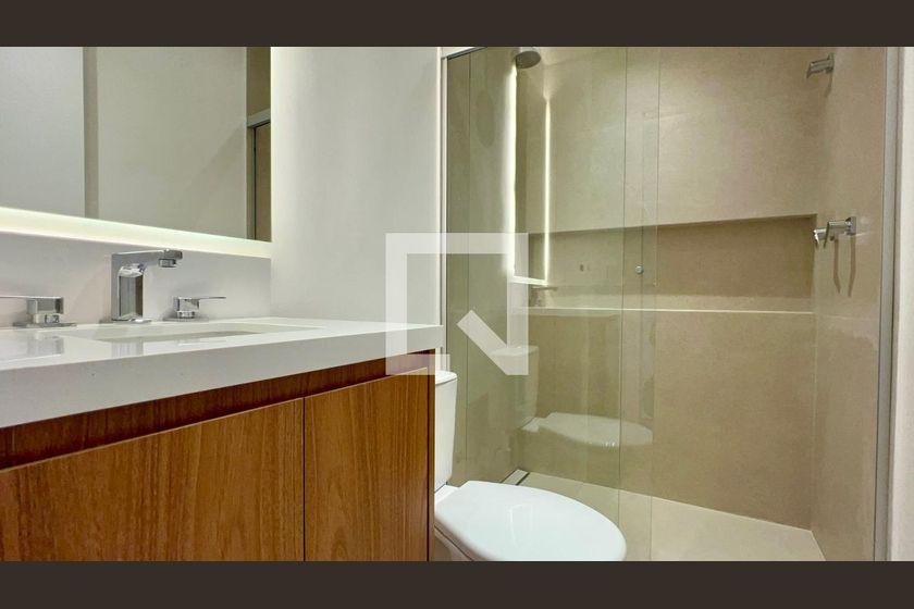 Apartamento à Venda – Jardim Paulista, 3 Quartos, 212 m² – São Paulo