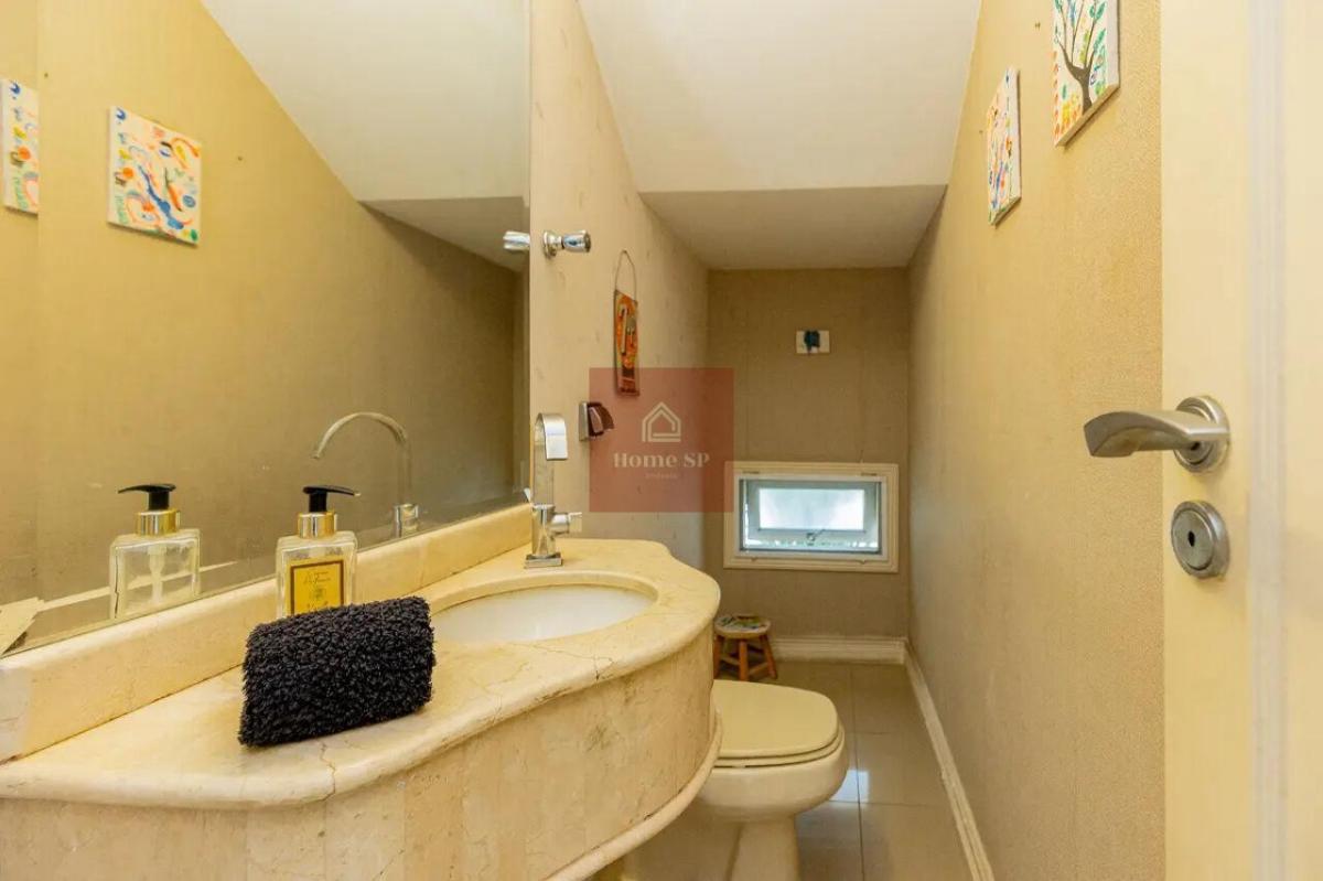 Casa em condomínio à venda Alto da Boa Vista 4 suítes 2 vagas 247 m2