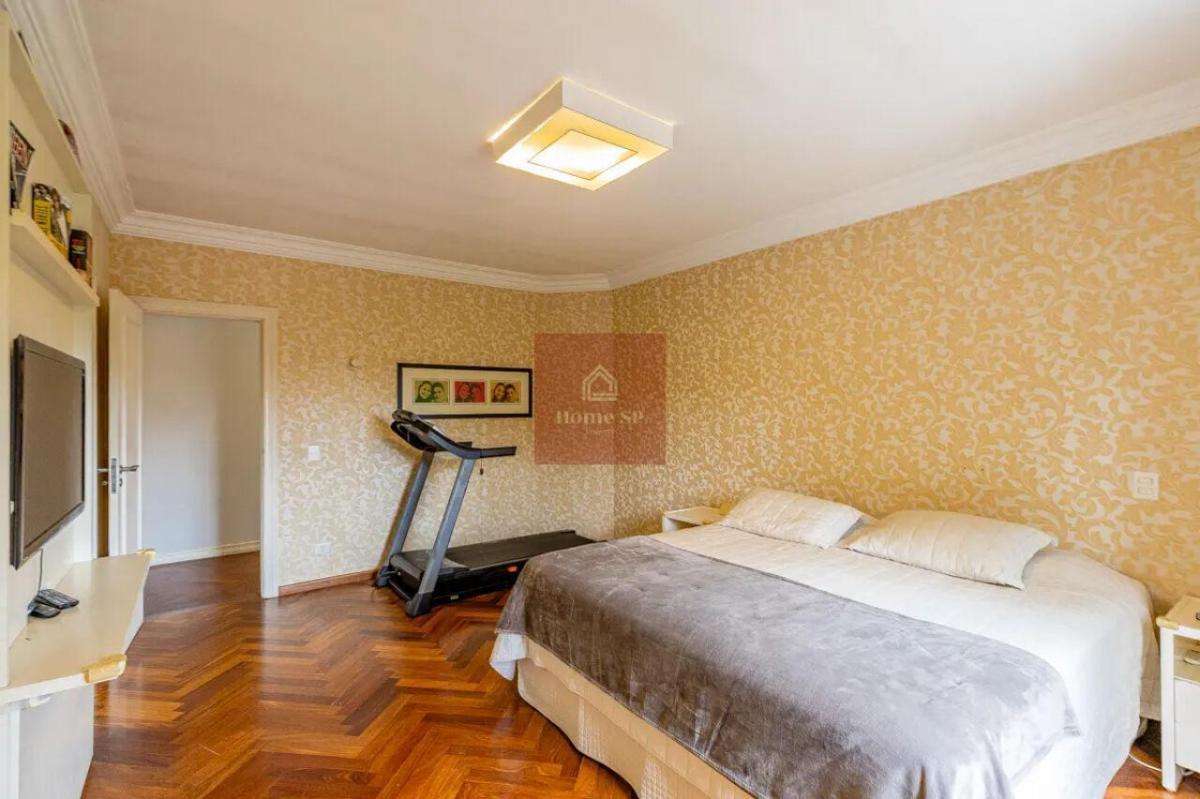 Casa em condomínio à venda Alto da Boa Vista 4 suítes 2 vagas 247 m2