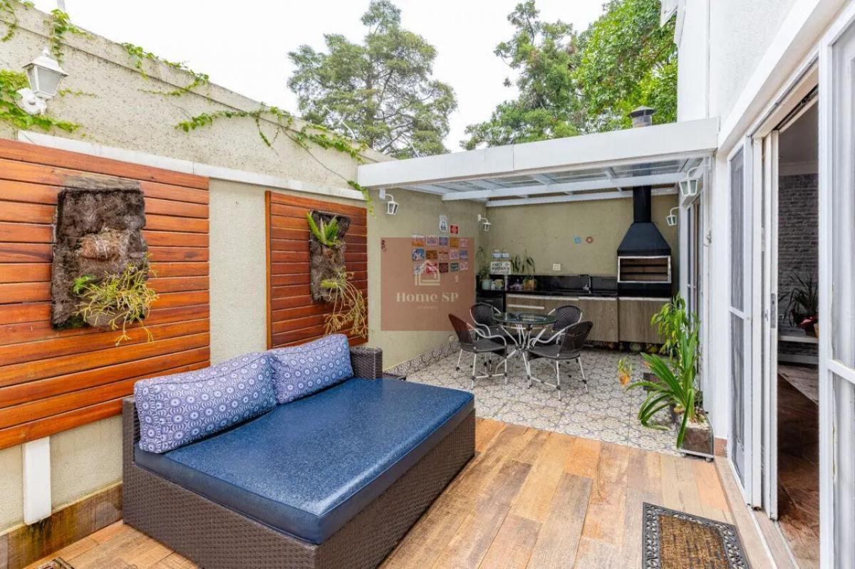 Casa em condomínio à venda Alto da Boa Vista 4 suítes 2 vagas 247 m2