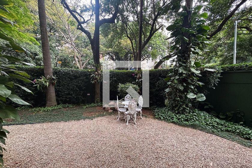 Apartamento à Venda – Jardim Europa, 3 Quartos, 170 m² – São Paulo