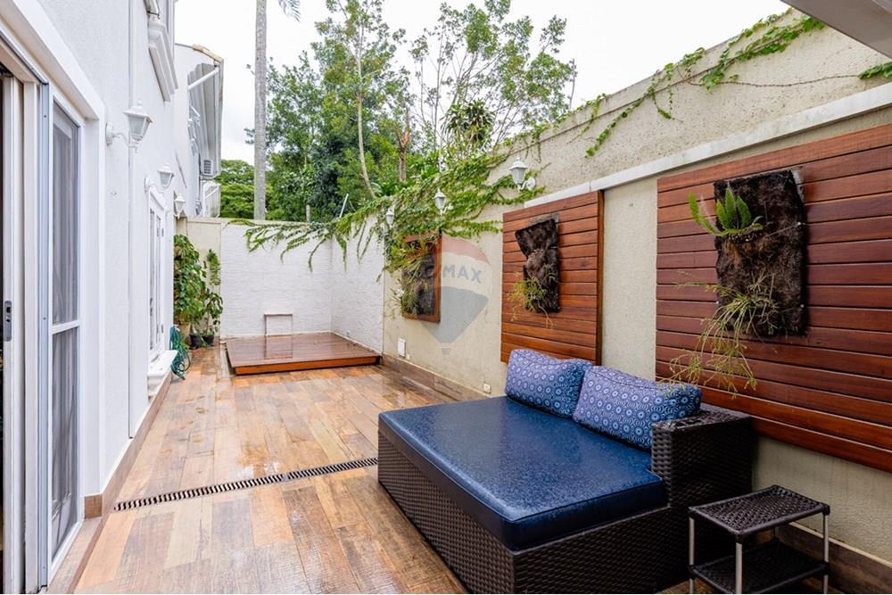 CASA DE CONDOMÍNIO NO ALTO DA BOA VISTA (JARDIM CORDEIRO) -4 QUARTOS – 247 m2