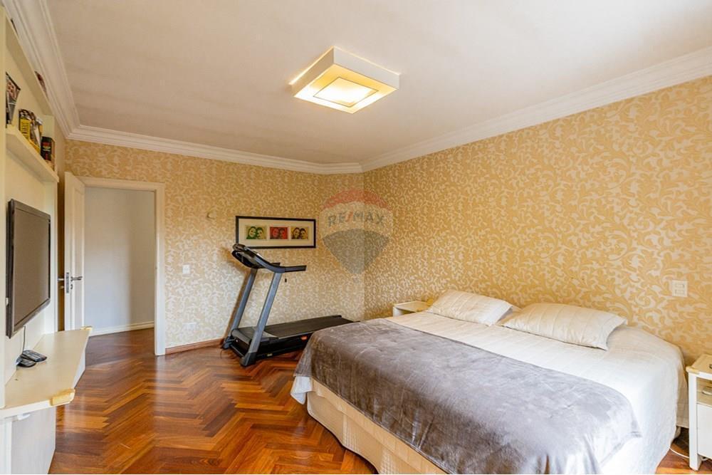 CASA DE CONDOMÍNIO NO ALTO DA BOA VISTA (JARDIM CORDEIRO) -4 QUARTOS – 247 m2
