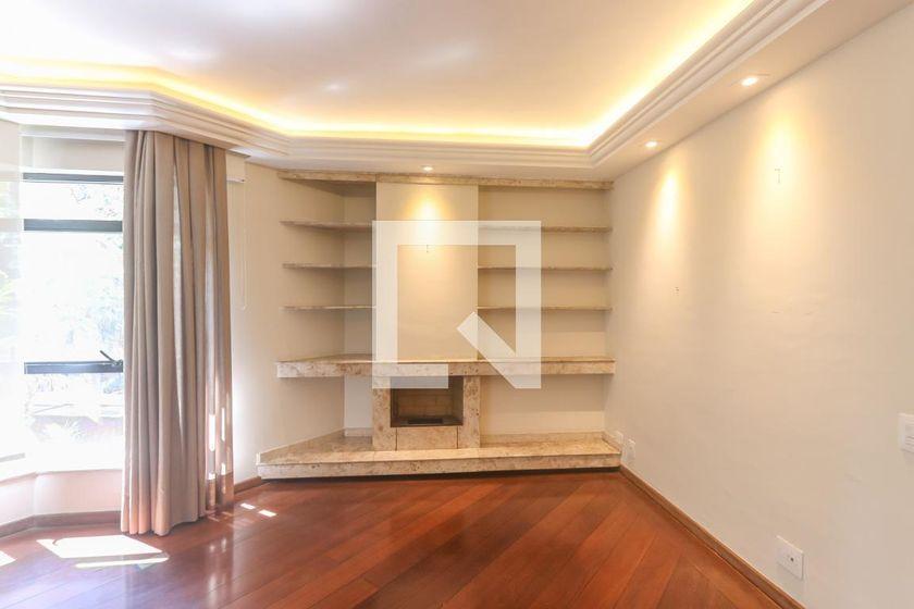Apartamento à Venda – Itaim Bibi, 5 Quartos, 182 m² – São Paulo