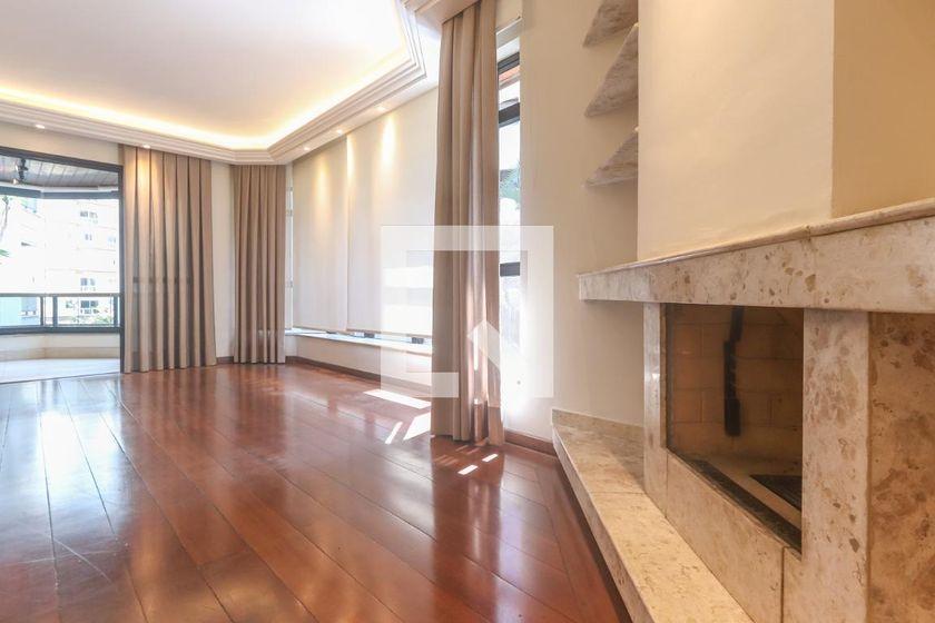 Apartamento à Venda – Itaim Bibi, 5 Quartos, 182 m² – São Paulo