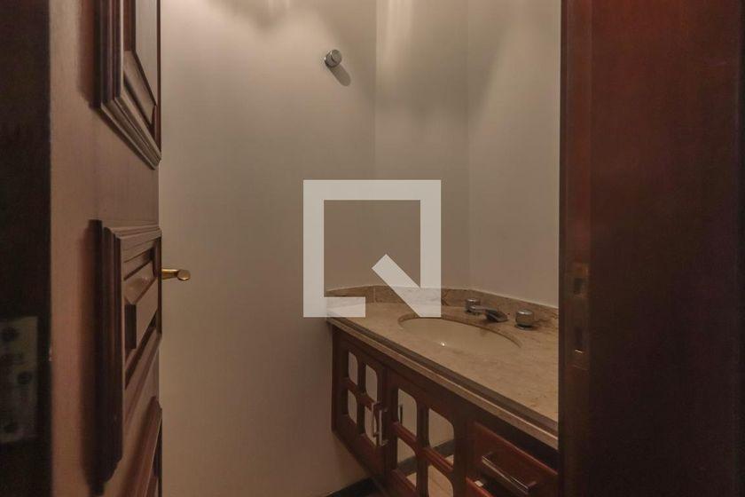 Apartamento à Venda – Itaim Bibi, 5 Quartos, 182 m² – São Paulo
