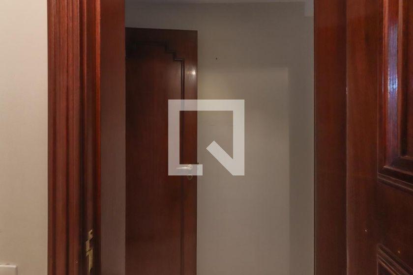 Apartamento à Venda – Itaim Bibi, 5 Quartos, 182 m² – São Paulo