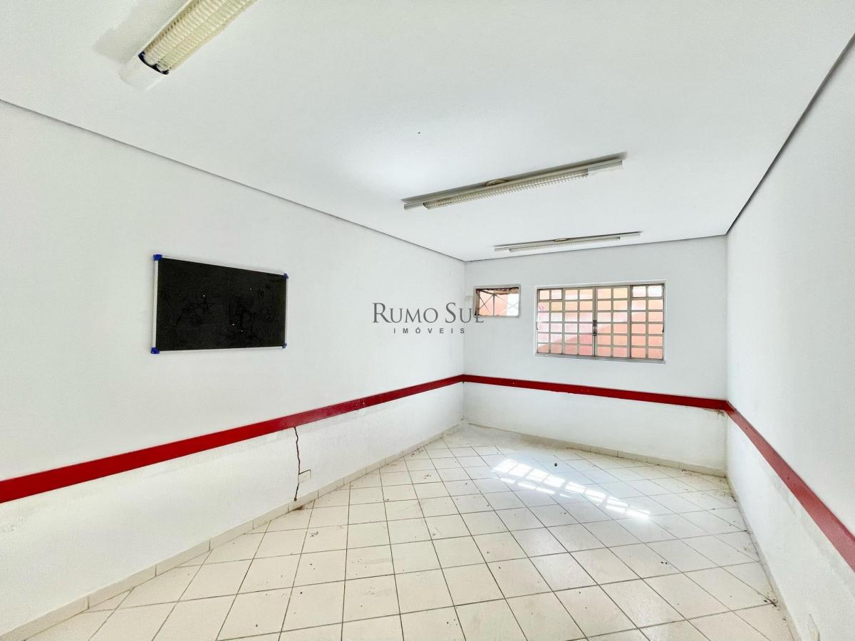 Comercial para aluguel – no Jardim Marajoara