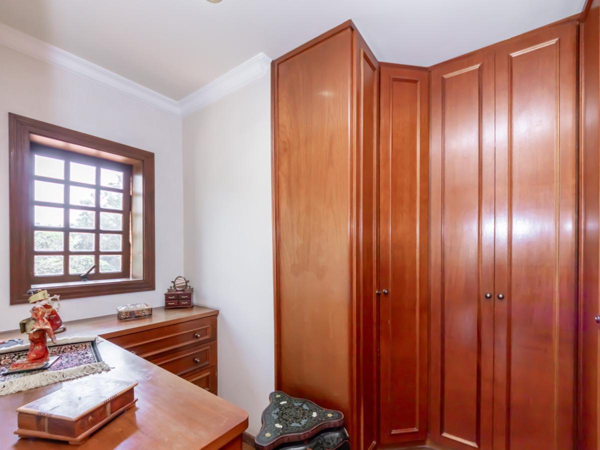 Funcional casa tipo para venda em Alto Da Boa Vista com 4 quartos, sendo 4 suítes, 788m²