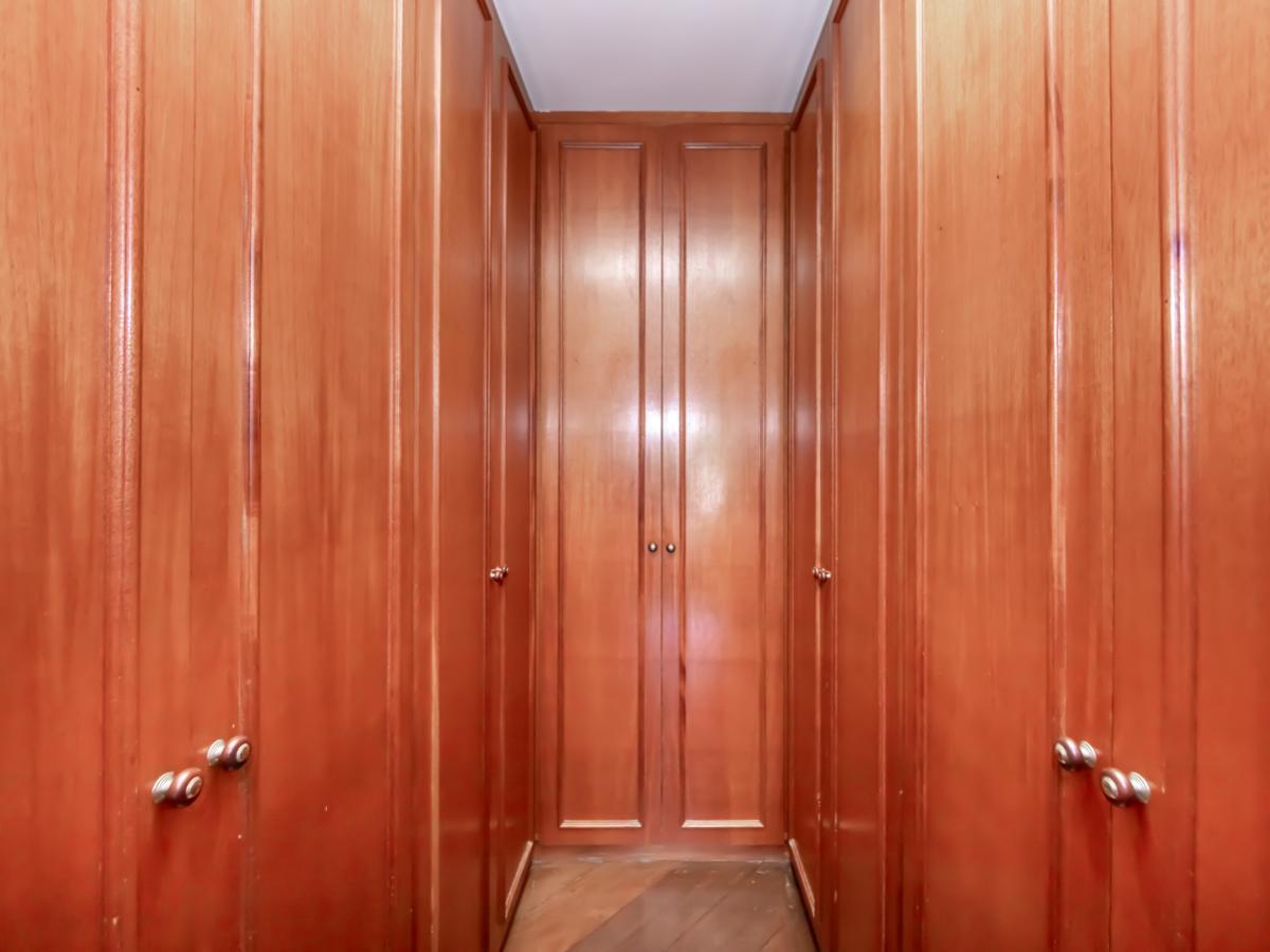 Funcional casa tipo para venda em Alto Da Boa Vista com 4 quartos, sendo 4 suítes, 788m²